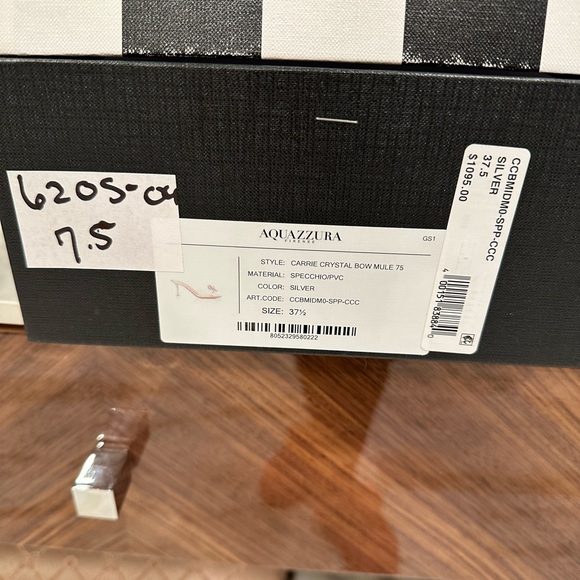 Aquazzura Bow Heels - Picture 10 of 10